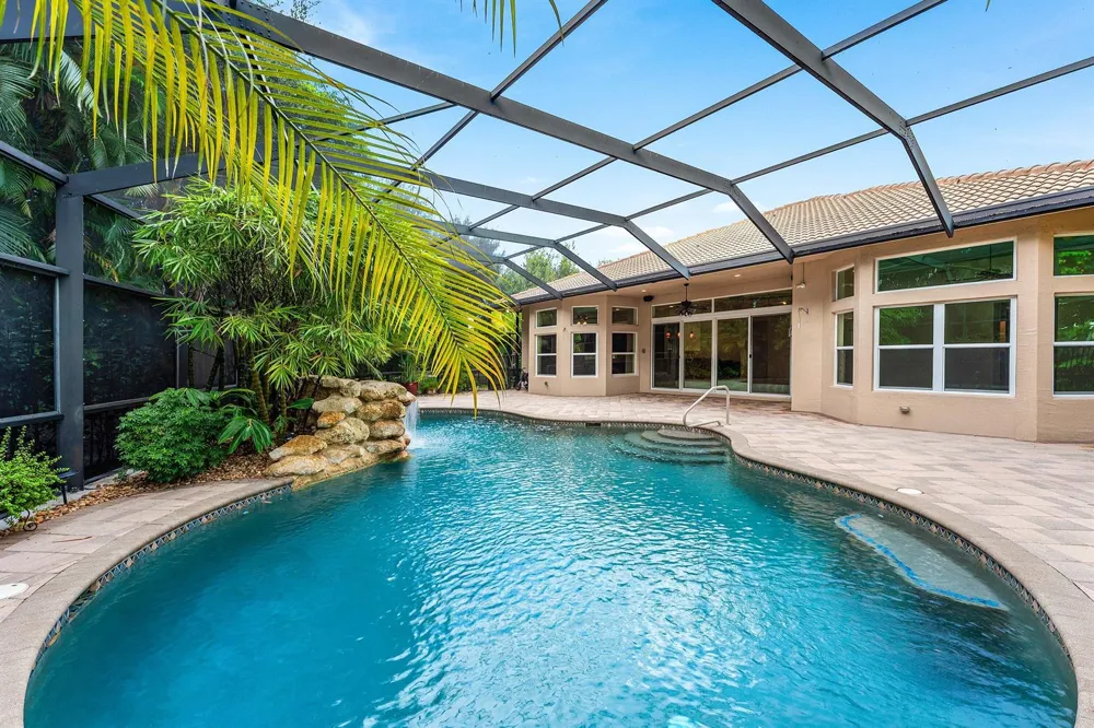 10582 Whitewind Circle Boynton Beach, FL 33473