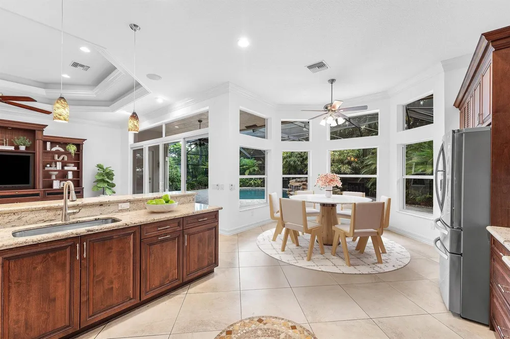 10582 Whitewind Circle Boynton Beach, FL 33473