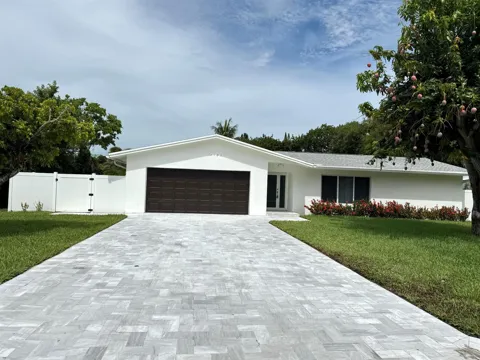 1101 NW 5TH AVENUE