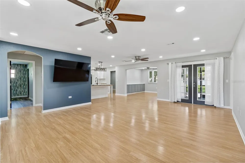 9329 AMAZON DRIVE New Port Richey, FL 34655