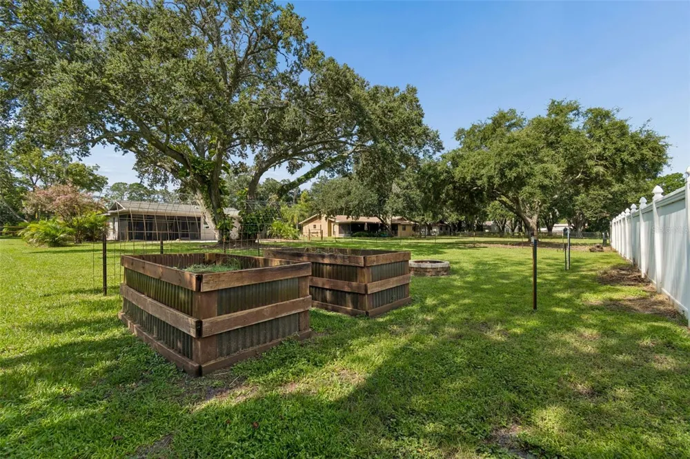 9329 AMAZON DRIVE New Port Richey, FL 34655