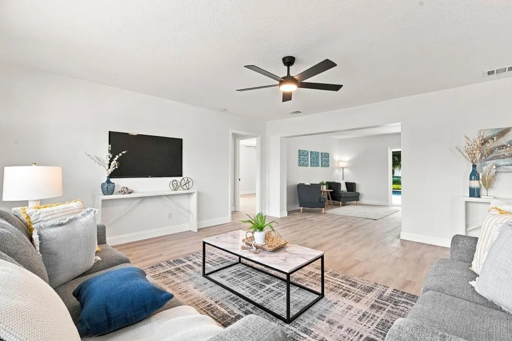 212 GIOTTO DRIVE Nokomis, FL 34275