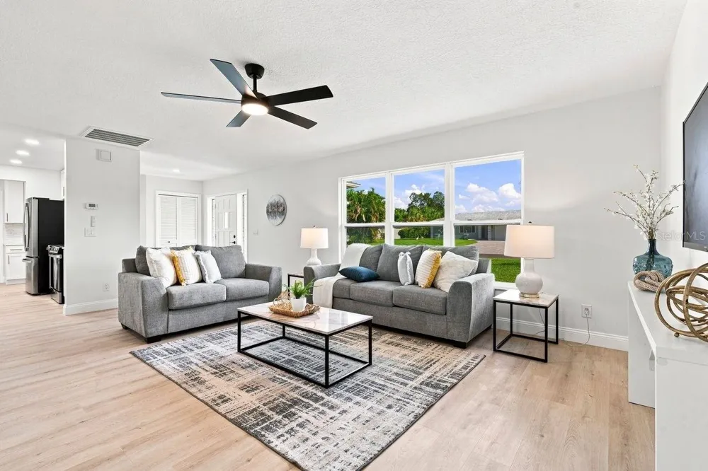 212 GIOTTO DRIVE Nokomis, FL 34275
