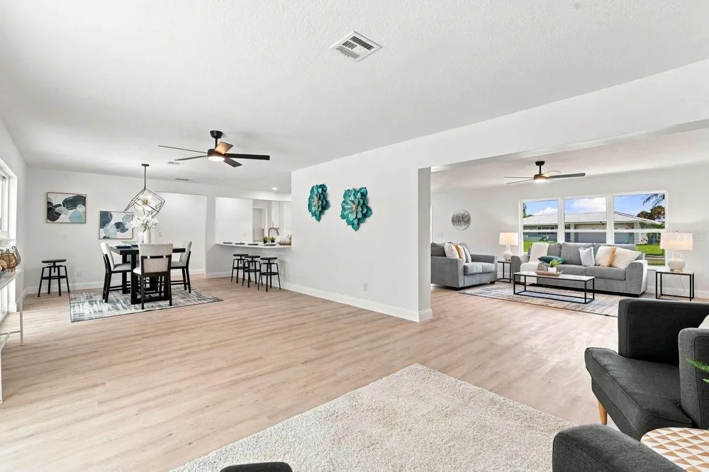 212 GIOTTO DRIVE Nokomis, FL 34275