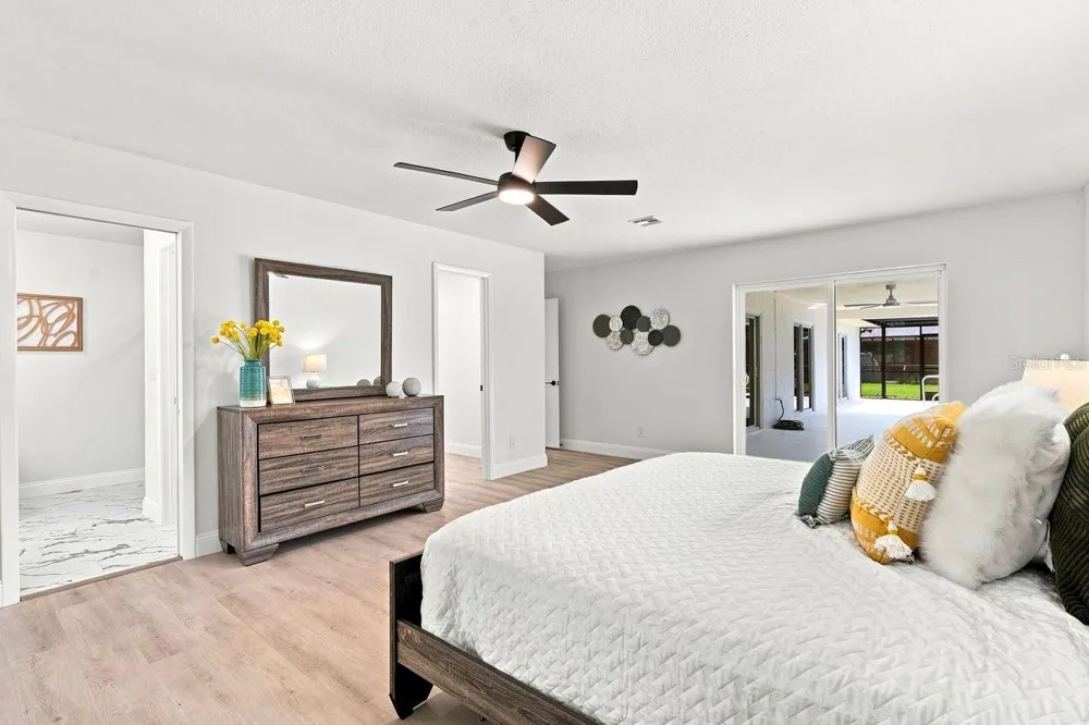 212 GIOTTO DRIVE Nokomis, FL 34275