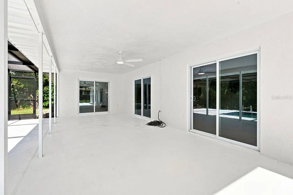 212 GIOTTO DRIVE Nokomis, FL 34275