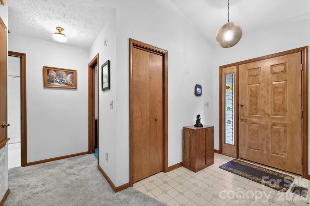 18 E Rosewood Trail Hendersonville, NC 28739