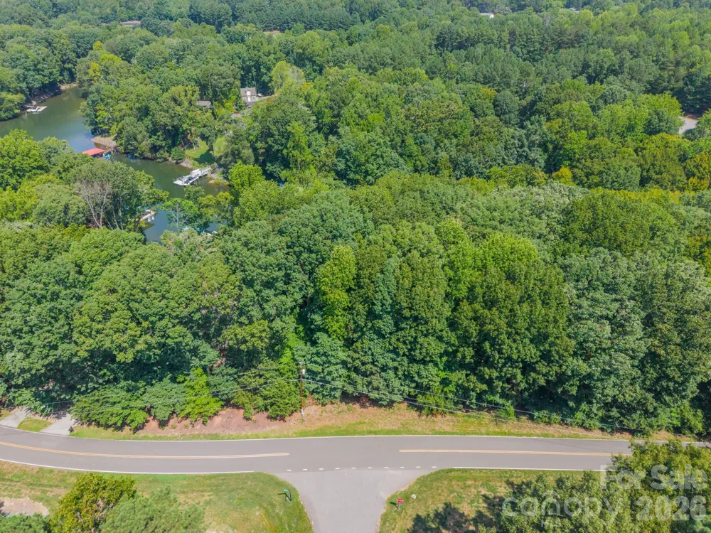 195 Agnew Road Mooresville, NC 28117