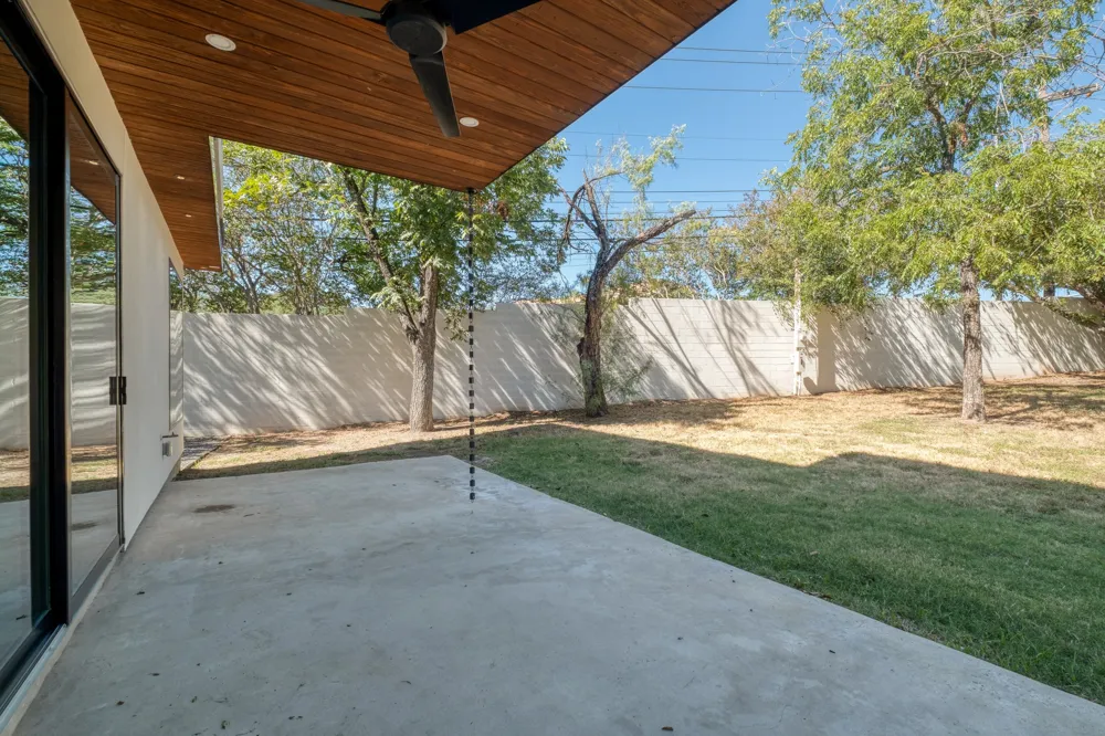5700 LOUISE LANE Austin, TX 78757