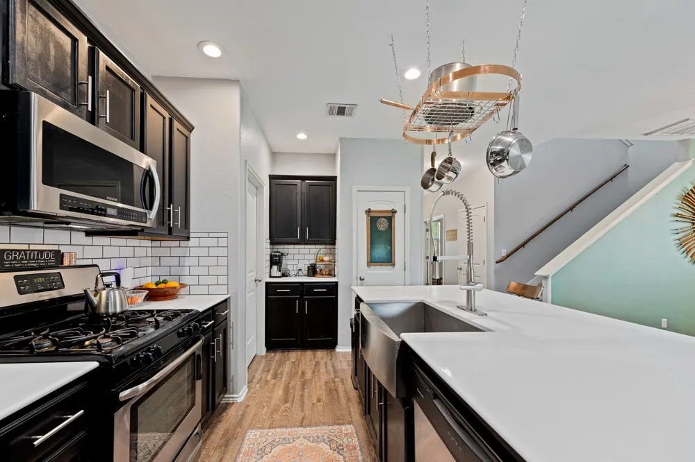 4516 Tiddle Lane Pflugerville, TX 78660