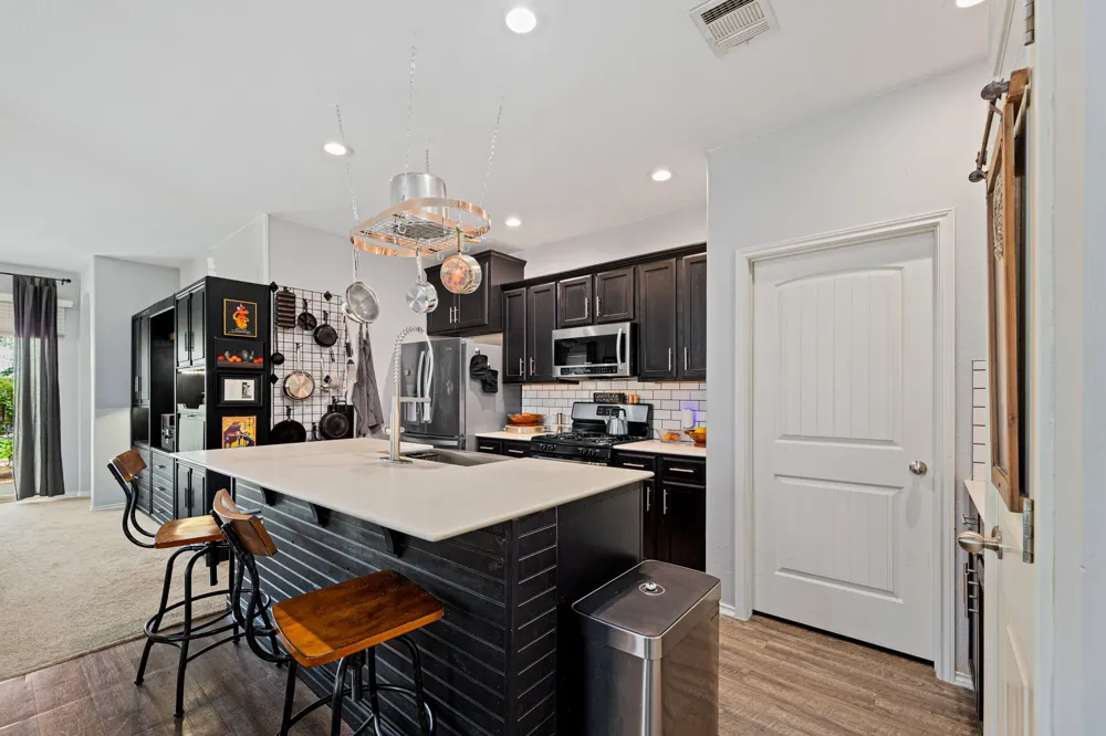 4516 Tiddle Lane Pflugerville, TX 78660