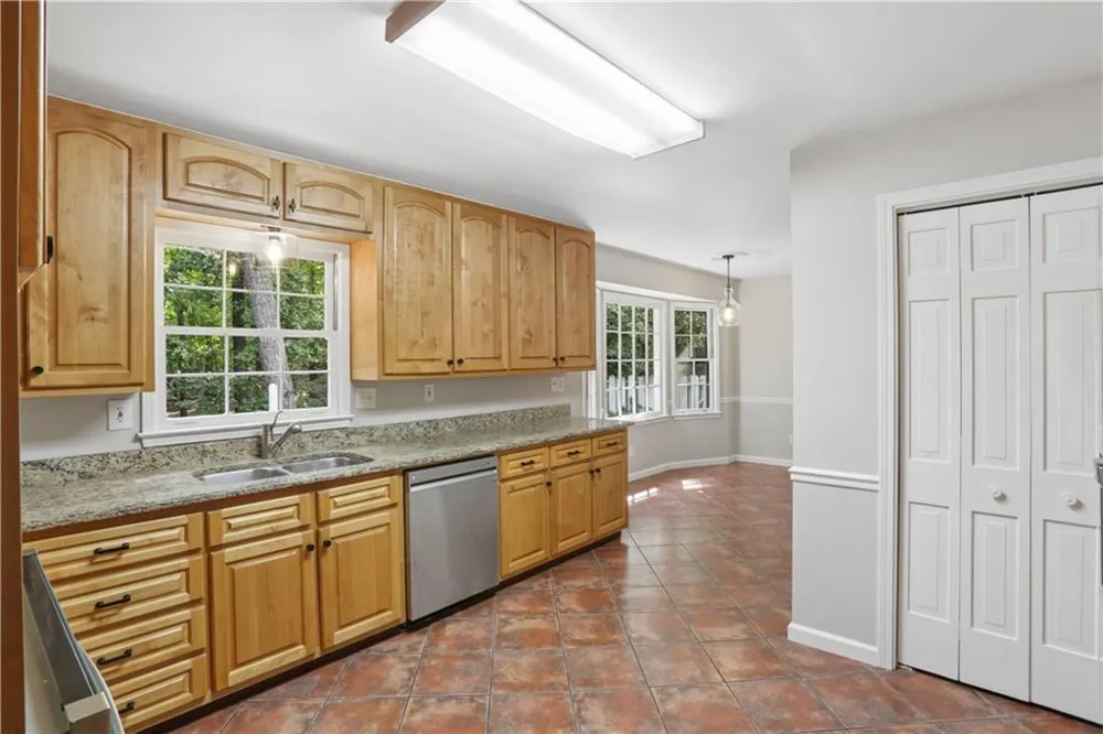 2063 Six Branches Drive Roswell, GA 30076