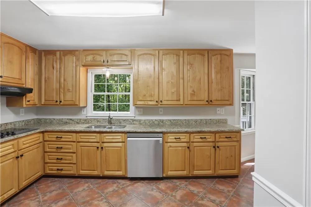 2063 Six Branches Drive Roswell, GA 30076