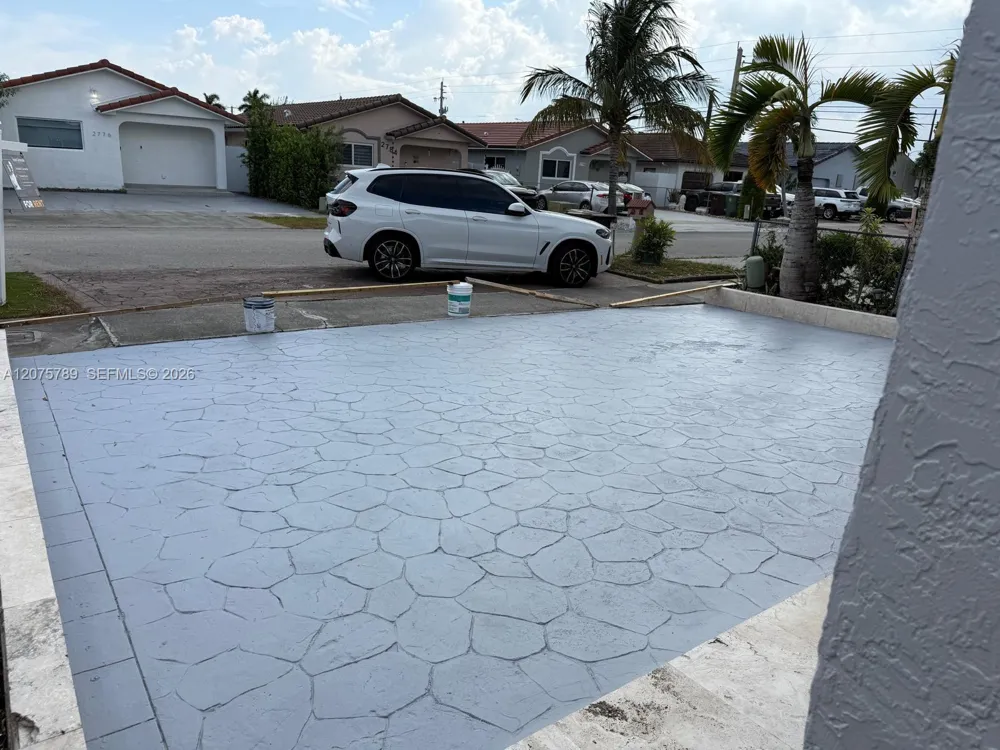2775 W 71st Pl #0 Hialeah, FL 33016