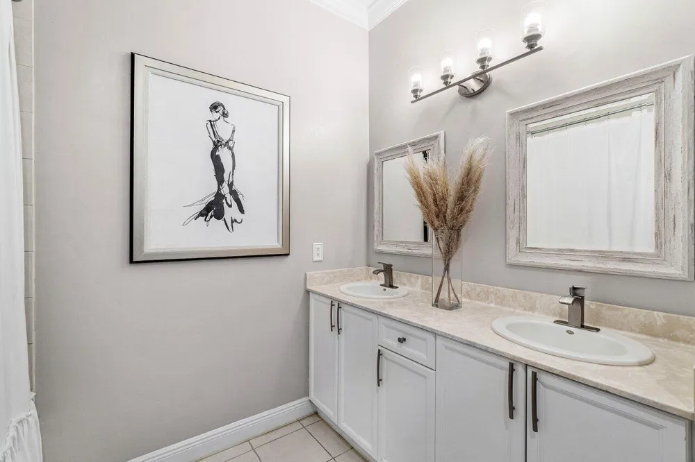 605 Avenue H Delray Beach, FL 33483