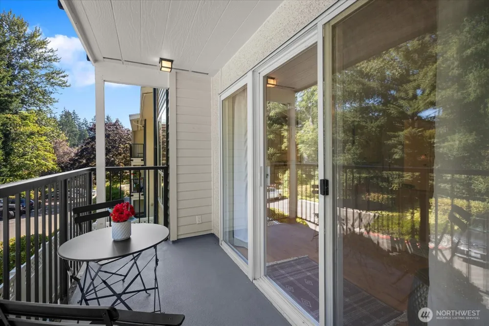 12631 NE 9th Place #C205 Bellevue, WA 98005
