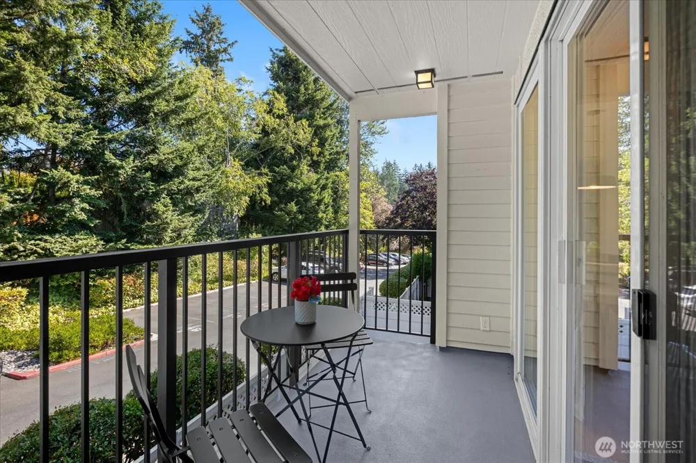 12631 NE 9th Place #C205 Bellevue, WA 98005