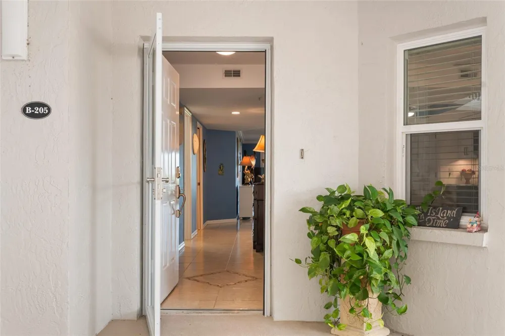 8700 RIDGEWOOD AVENUE #205B Cape Canaveral, FL 32920