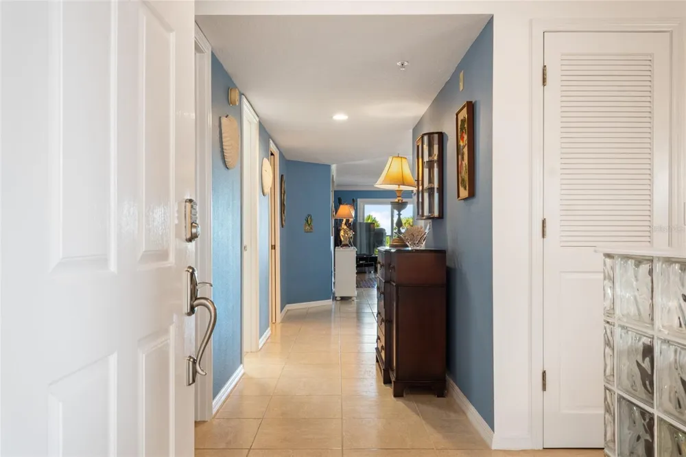 8700 RIDGEWOOD AVENUE #205B Cape Canaveral, FL 32920