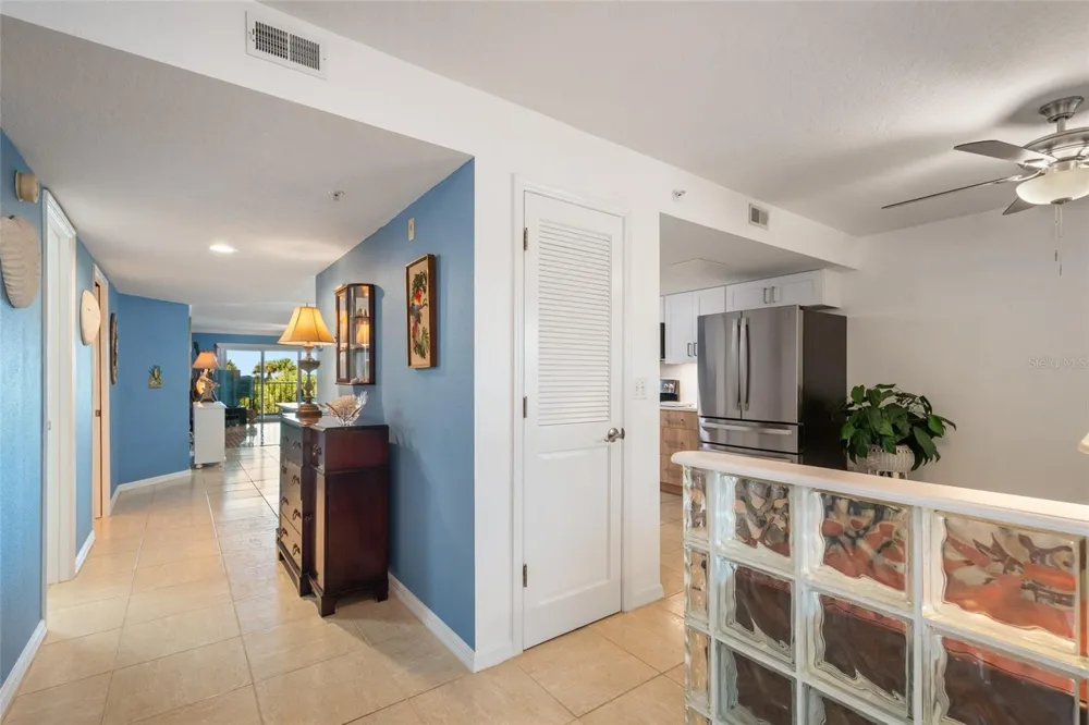 8700 RIDGEWOOD AVENUE #205B Cape Canaveral, FL 32920