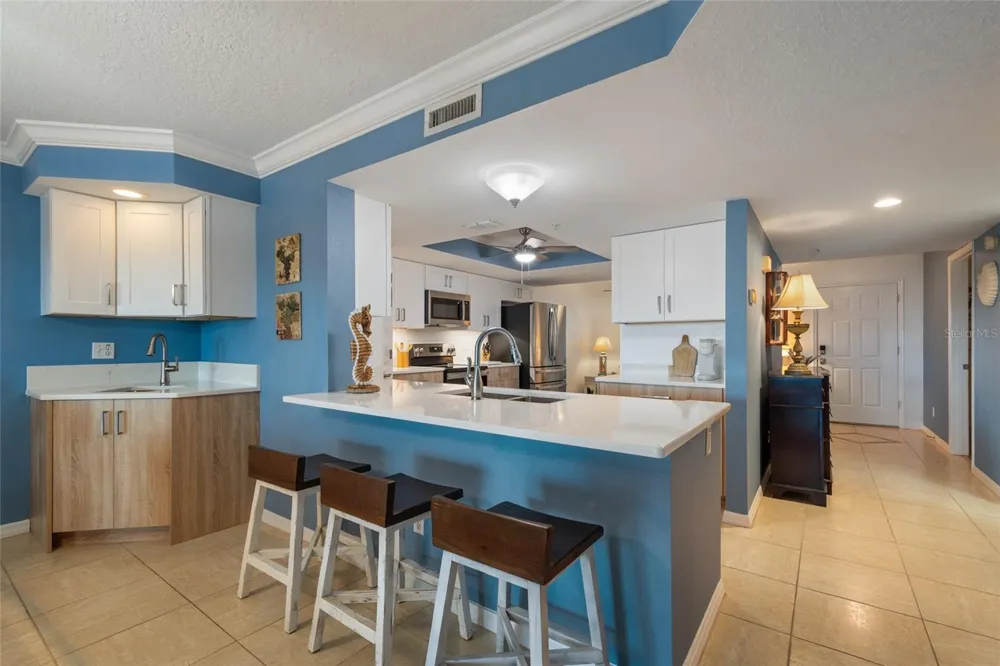 8700 RIDGEWOOD AVENUE #205B Cape Canaveral, FL 32920
