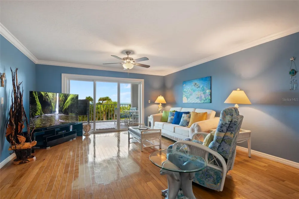8700 RIDGEWOOD AVENUE #205B Cape Canaveral, FL 32920