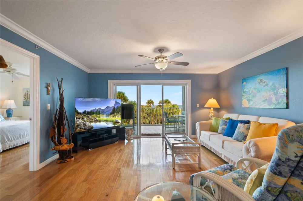 8700 RIDGEWOOD AVENUE #205B Cape Canaveral, FL 32920