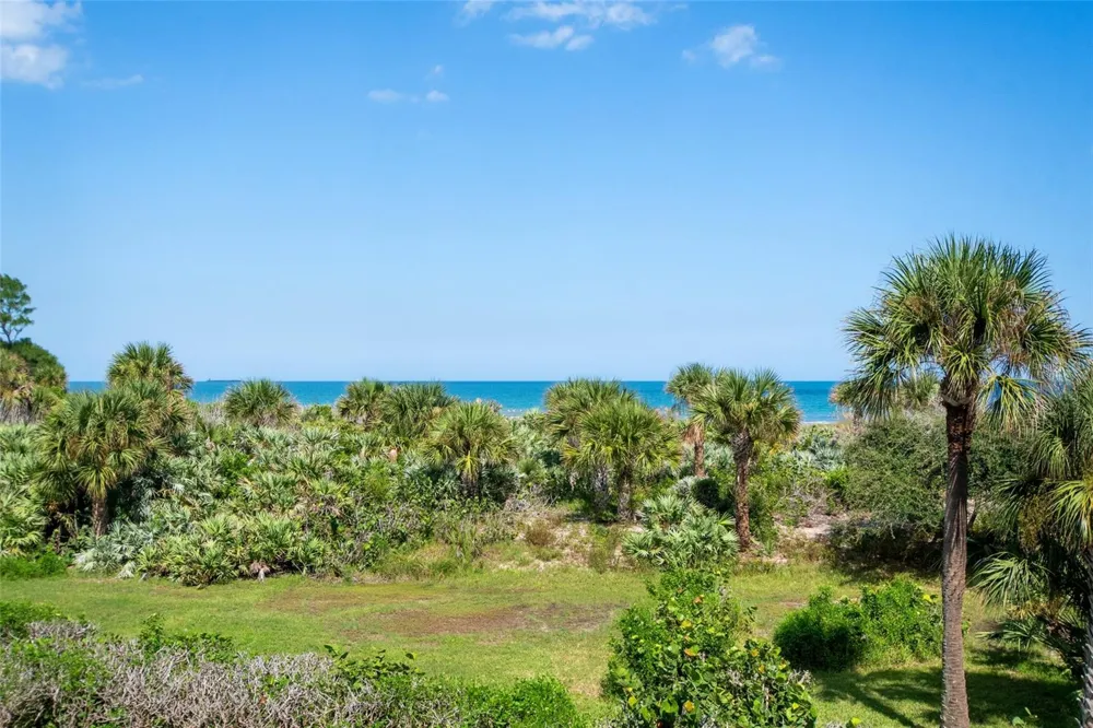 8700 RIDGEWOOD AVENUE #205B Cape Canaveral, FL 32920