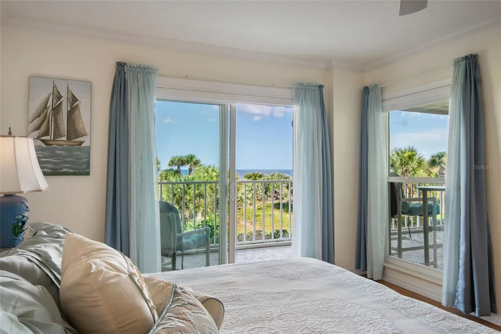 8700 RIDGEWOOD AVENUE #205B Cape Canaveral, FL 32920