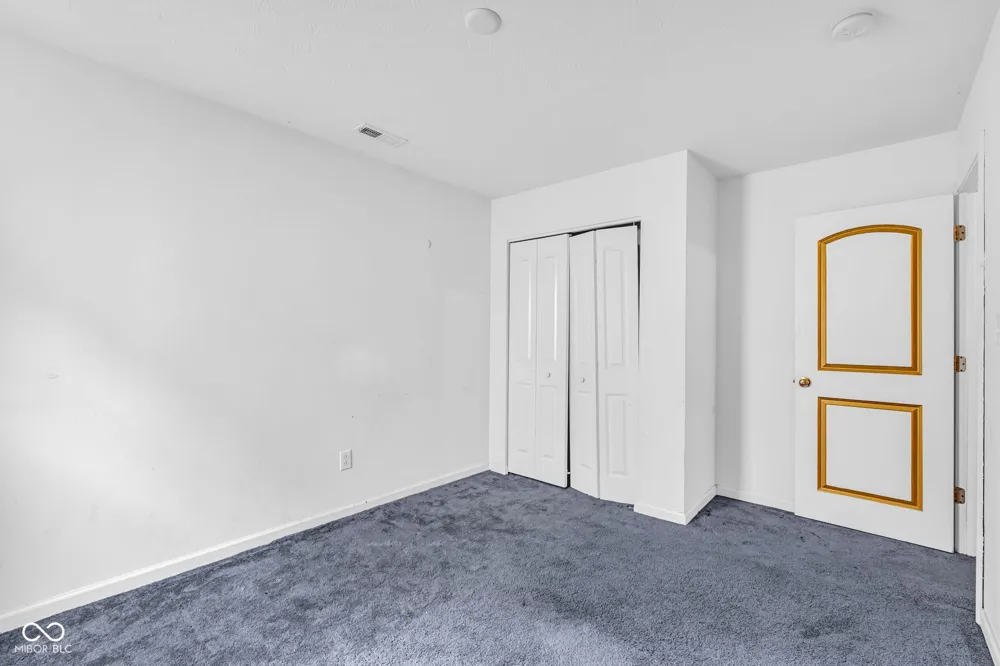 11412 Long Lake Indianapolis, IN 46235