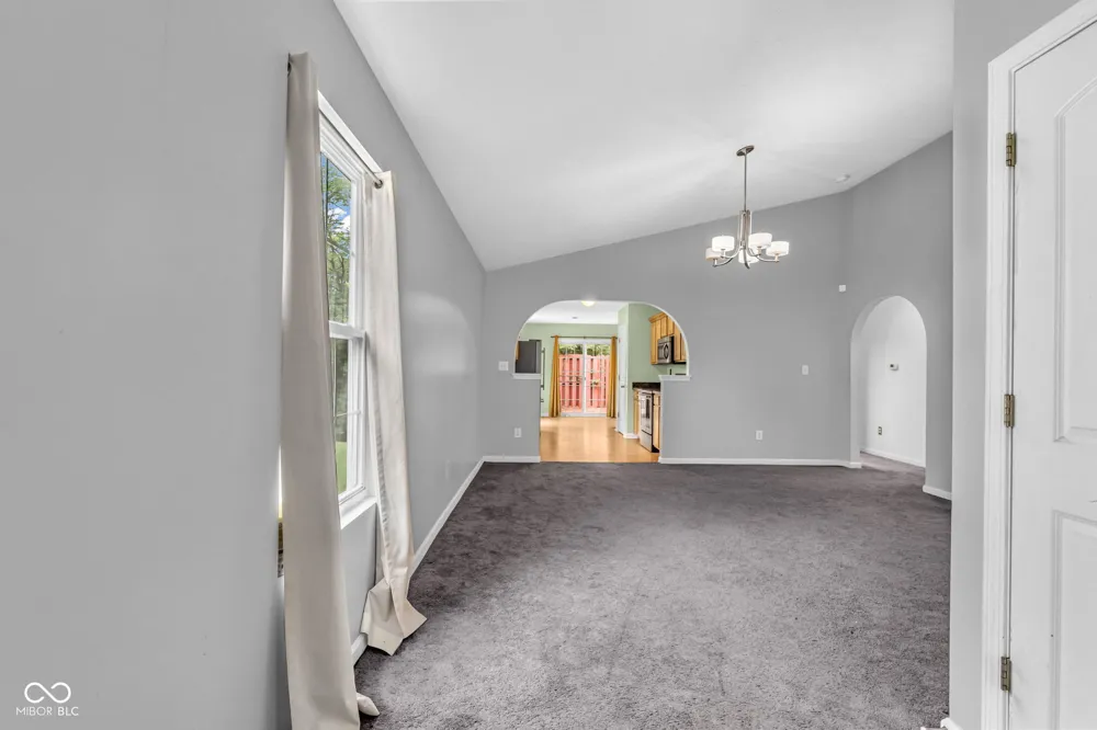 11412 Long Lake Indianapolis, IN 46235