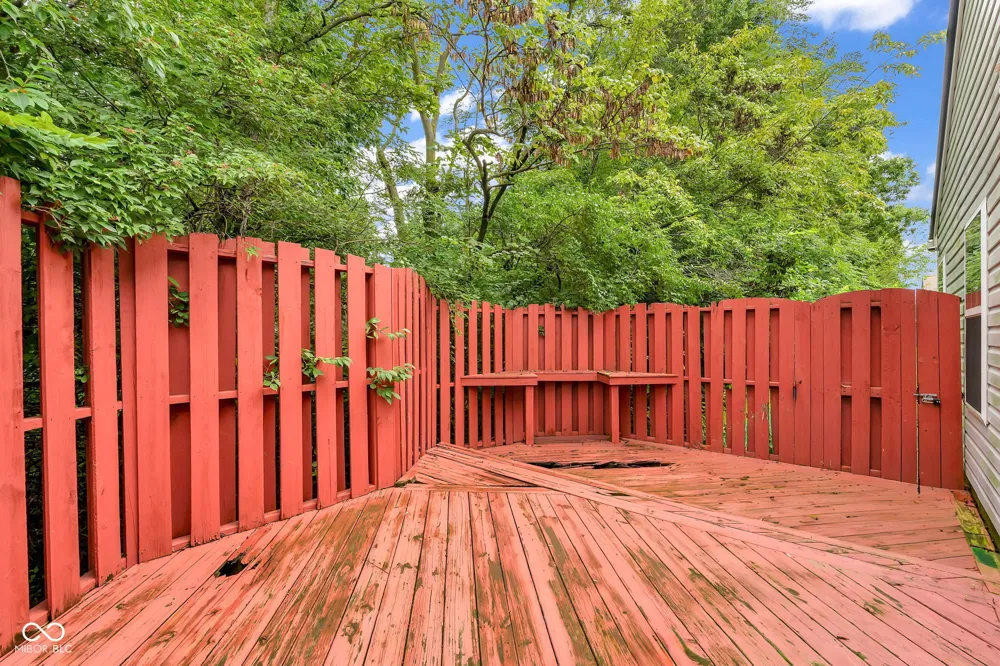 11412 Long Lake Indianapolis, IN 46235