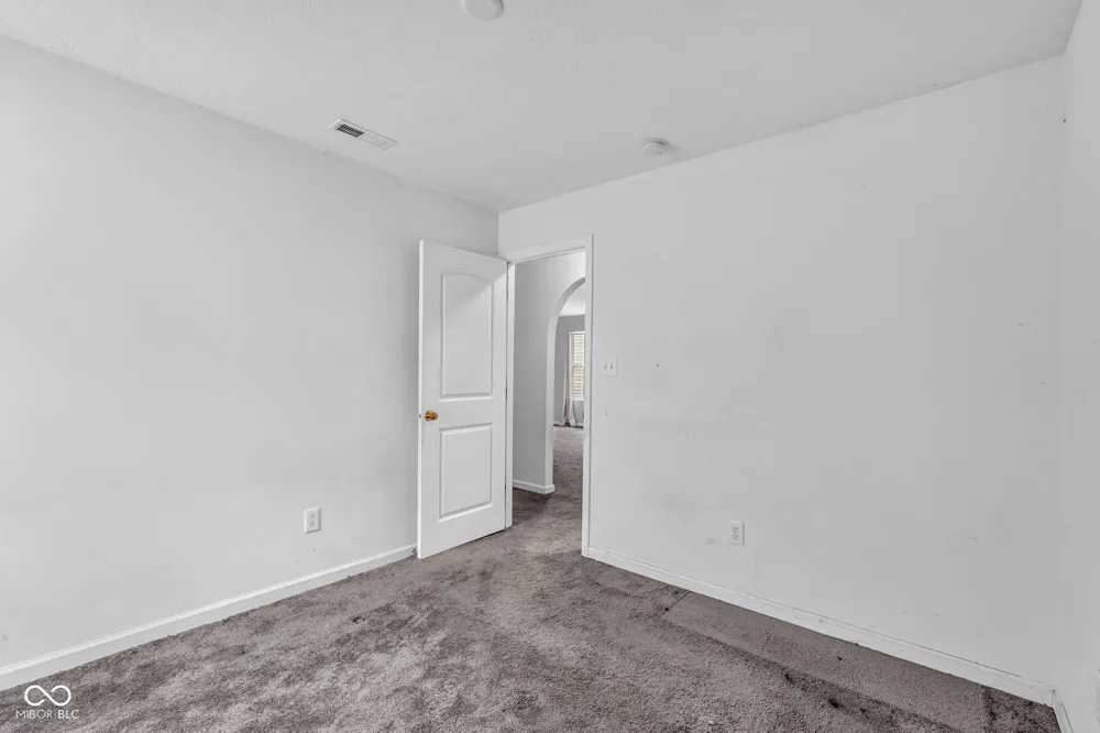 11412 Long Lake Indianapolis, IN 46235