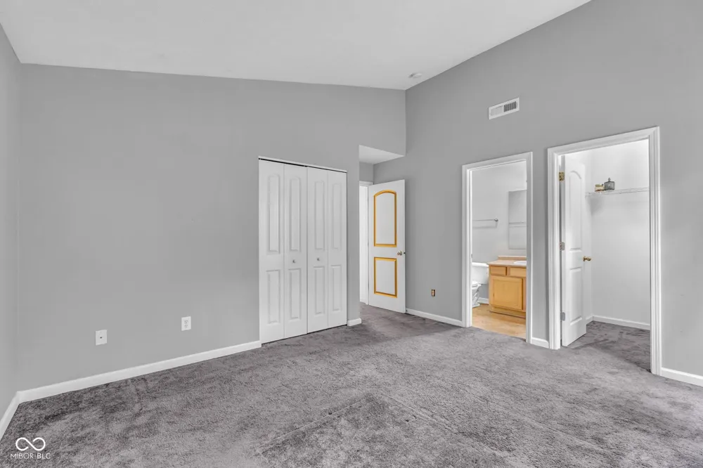 11412 Long Lake Indianapolis, IN 46235