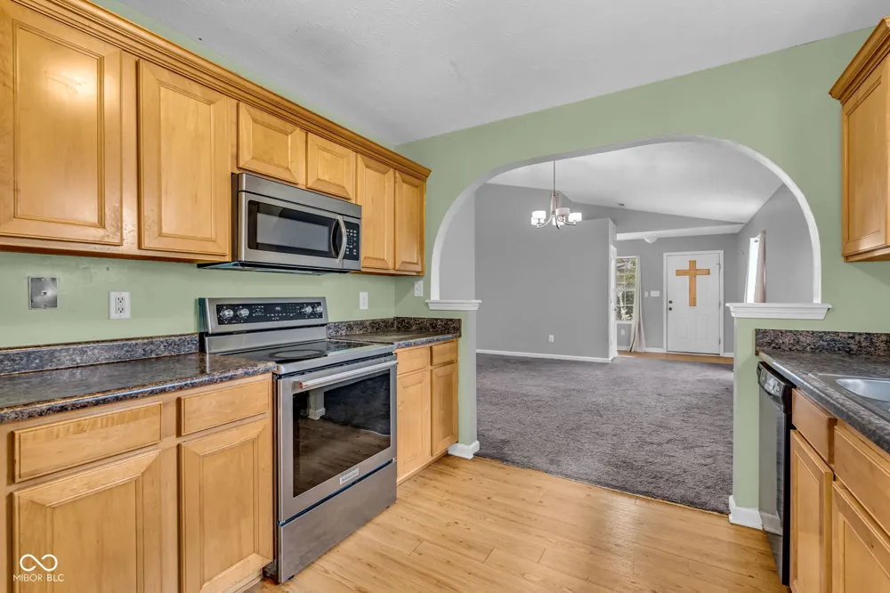 11412 Long Lake Indianapolis, IN 46235