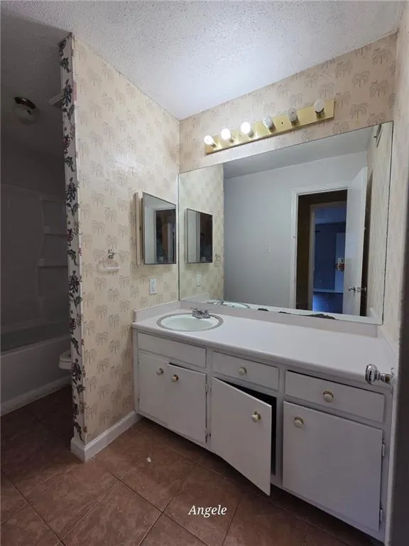 146 Plantation Circle Clarkston, GA 30021
