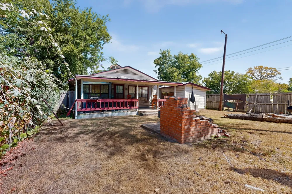 711 Mlk Boulevard Corsicana, TX 75110
