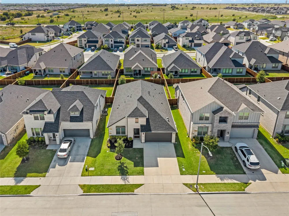 14733 Desert Door Drive Fort Worth, TX 76052