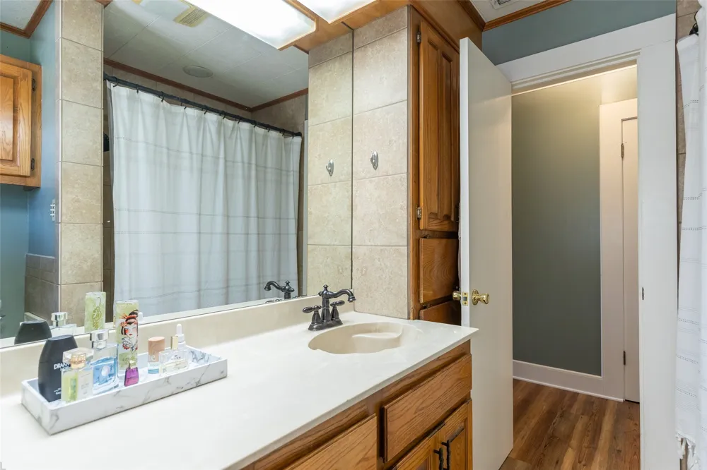500 Avenue H Haskell, TX 79521