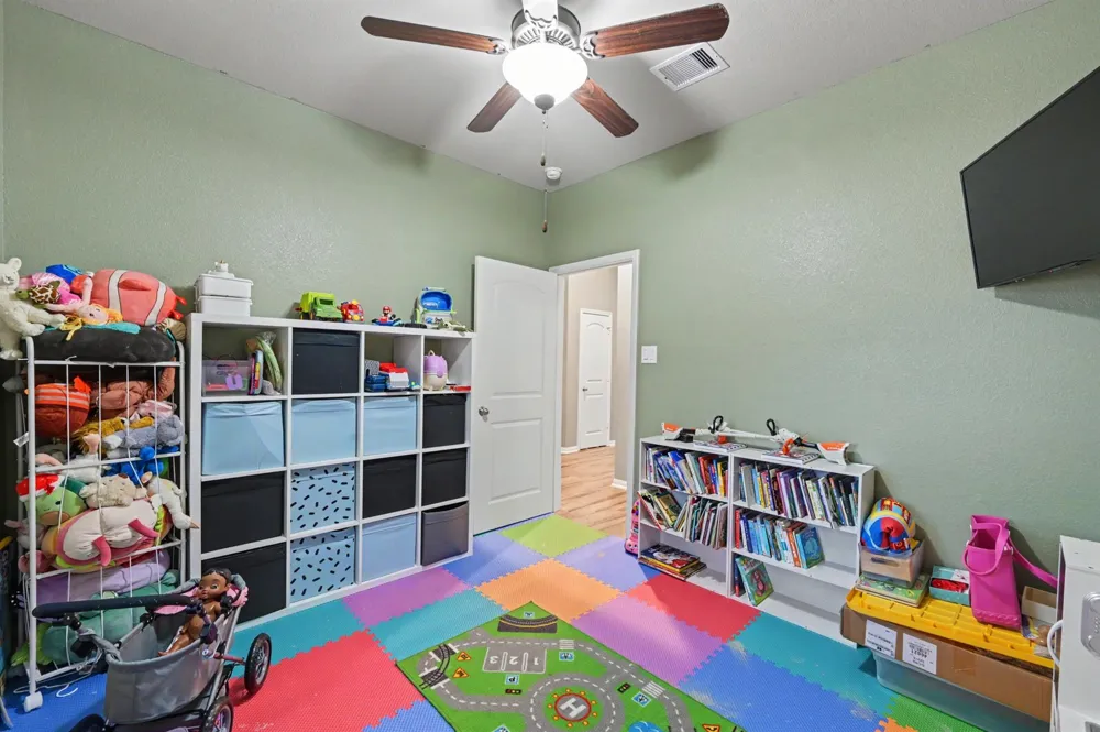 13258 Ridgeview Willis, TX 77318
