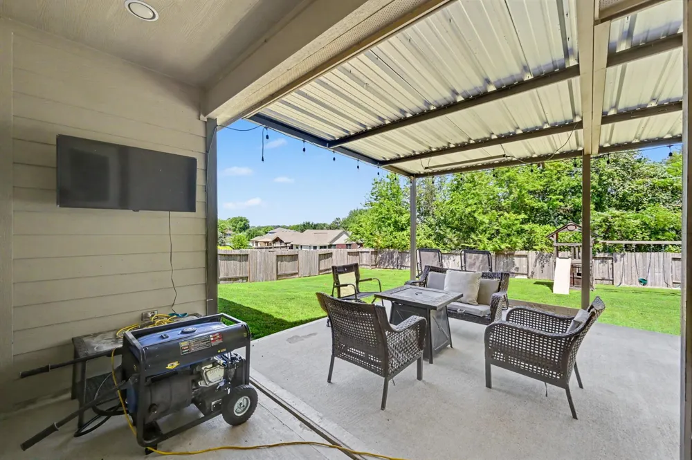 13258 Ridgeview Willis, TX 77318