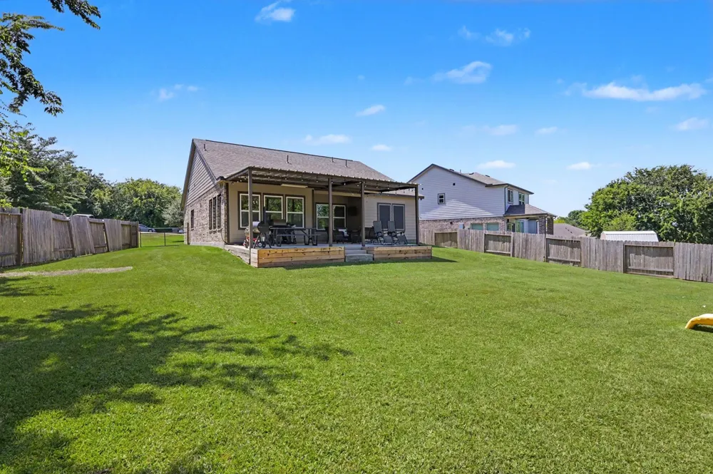 13258 Ridgeview Willis, TX 77318
