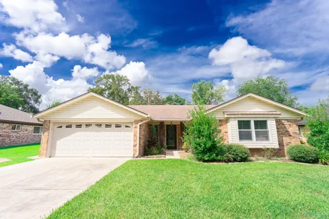 5105 Apple Springs Drive