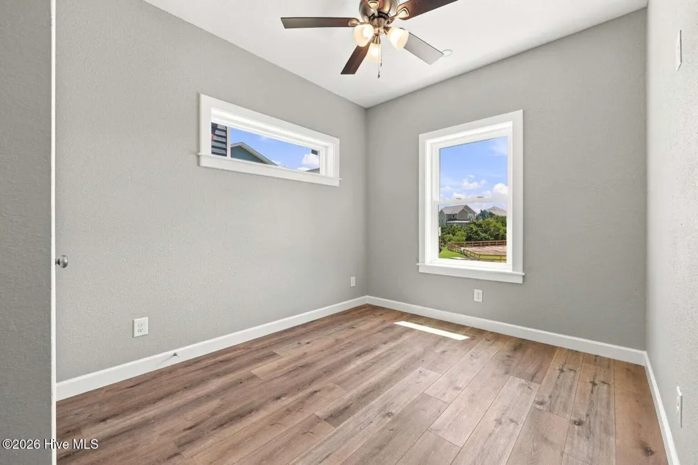 41118 Big Kinnakeet Drive Avon, NC 27915