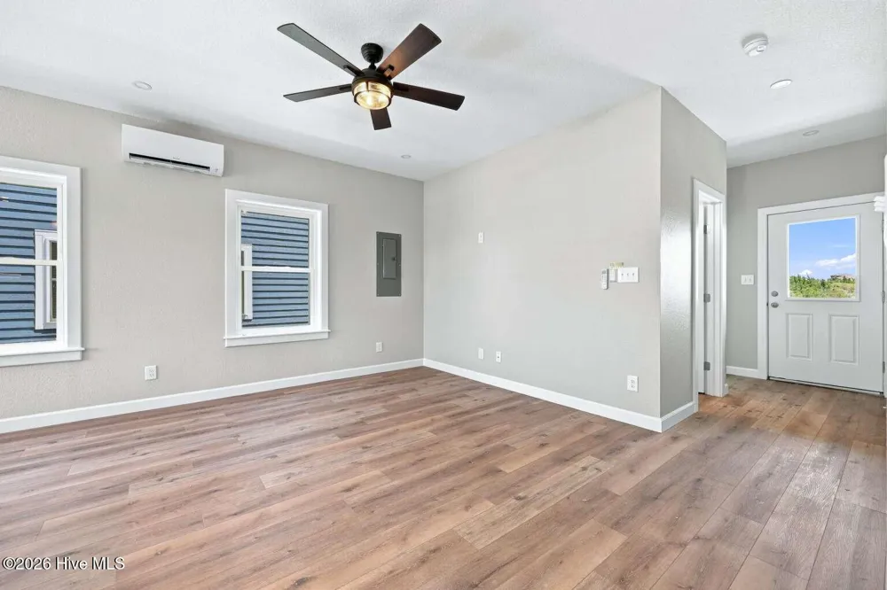 41118 Big Kinnakeet Drive Avon, NC 27915