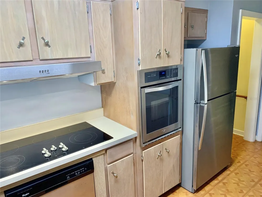 2238 NW 16TH AVENUE Gainesville, FL 32605