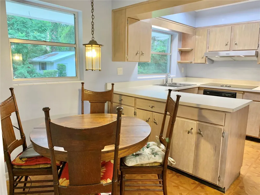 2238 NW 16TH AVENUE Gainesville, FL 32605