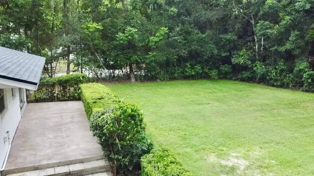 2238 NW 16TH AVENUE Gainesville, FL 32605