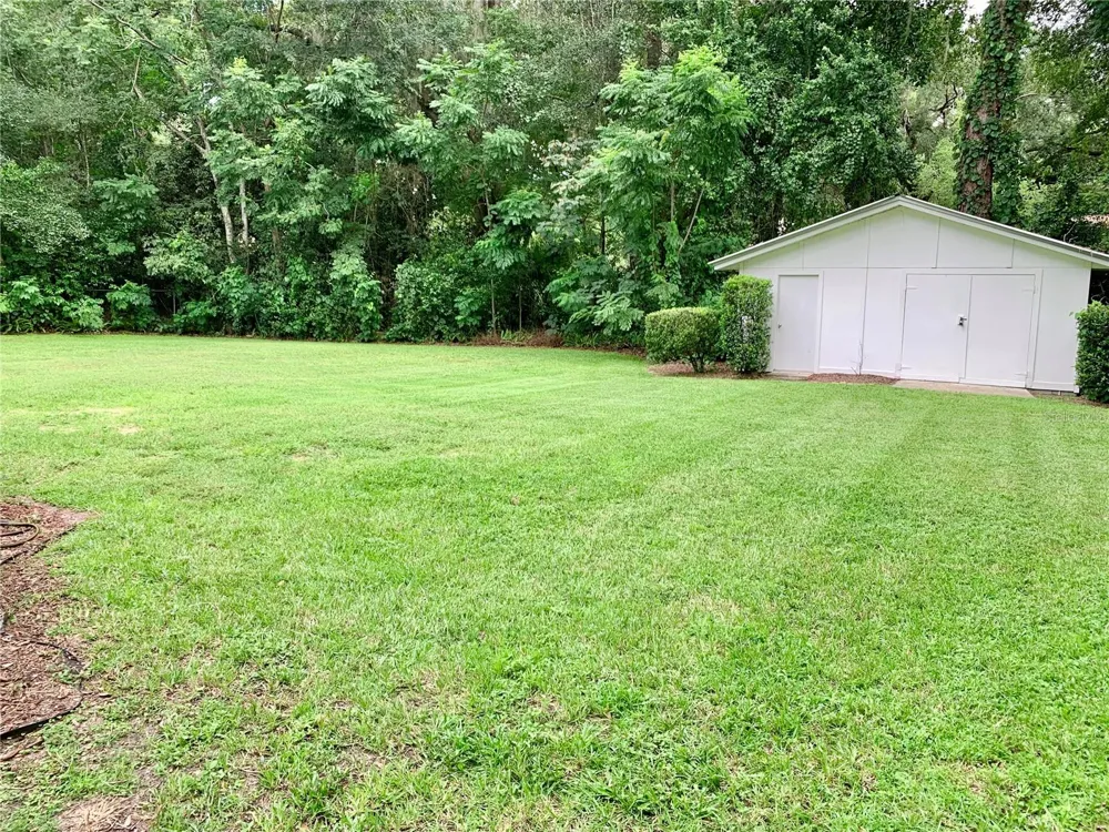 2238 NW 16TH AVENUE Gainesville, FL 32605