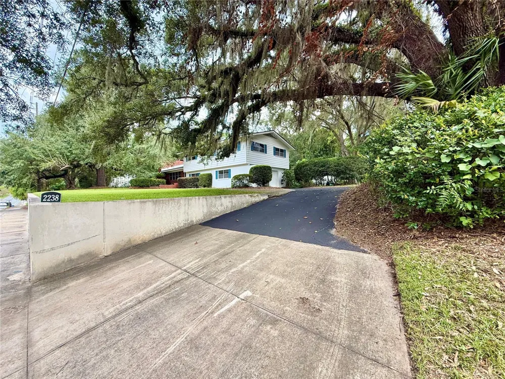 2238 NW 16TH AVENUE Gainesville, FL 32605